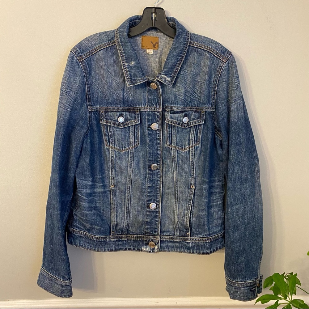 American Eagle distressed denim jacket